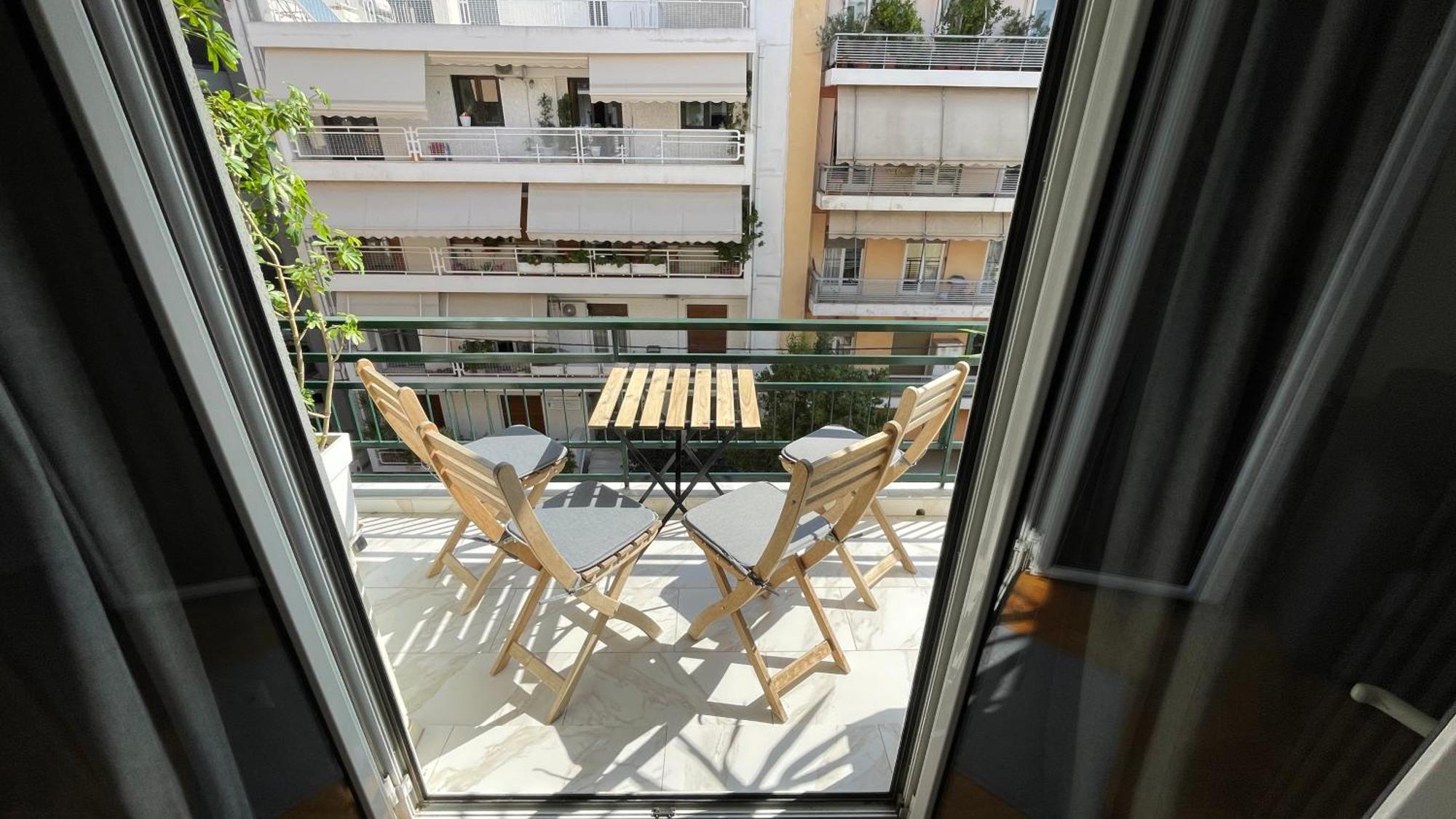 4 Newly Renovated Charming Apartments Steps From Panormou Metro Station Афины Экстерьер фото