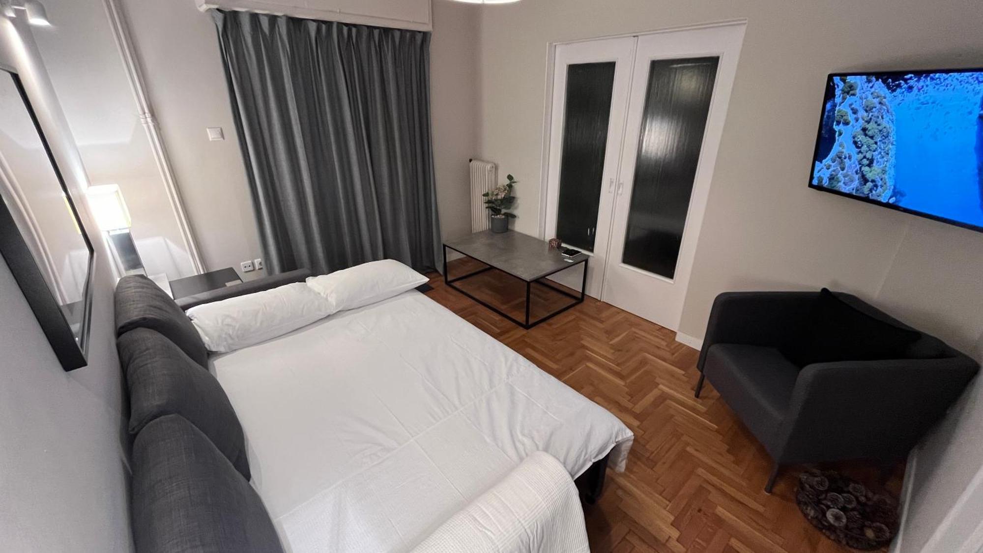 4 Newly Renovated Charming Apartments Steps From Panormou Metro Station Афины Экстерьер фото