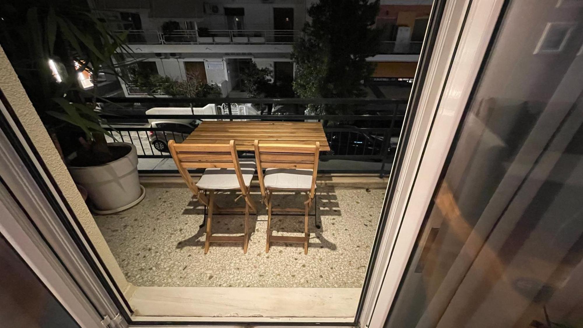 4 Newly Renovated Charming Apartments Steps From Panormou Metro Station Афины Номер фото